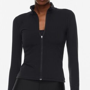 TNaction Women’s Zip-Up Top